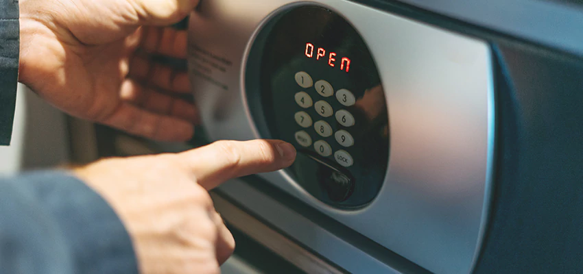 Cash Safe Openers in East Orange, New Jersey