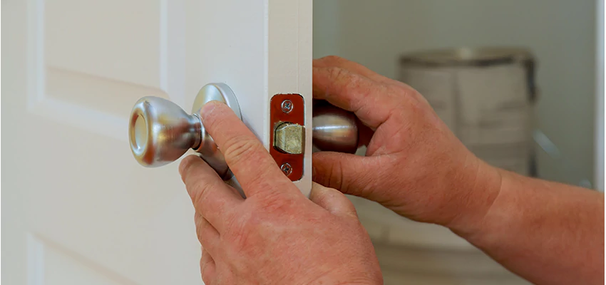 AAA Locksmiths For lock Replacement in East Orange, New Jersey